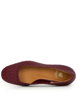 Tilvia